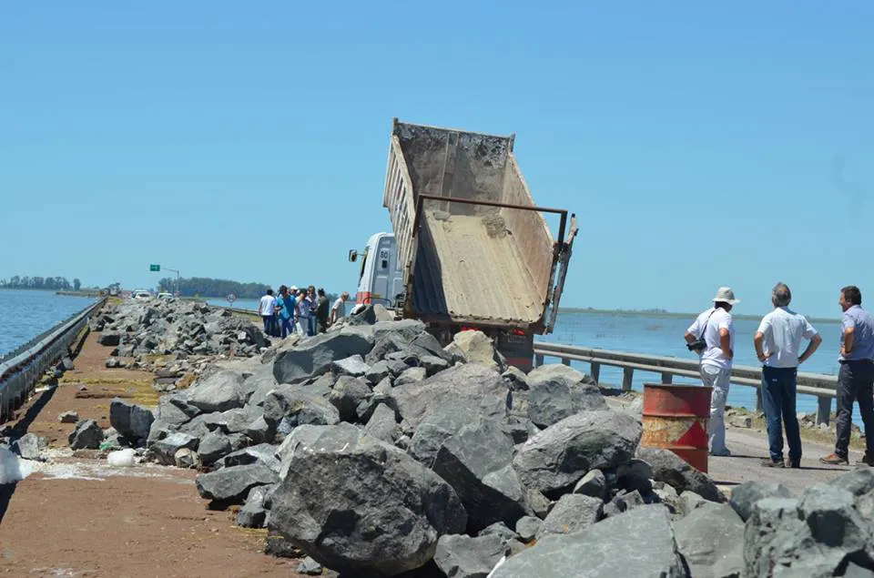 Ruta 7 altura La Picasa Ruta 7 altura La Picasa