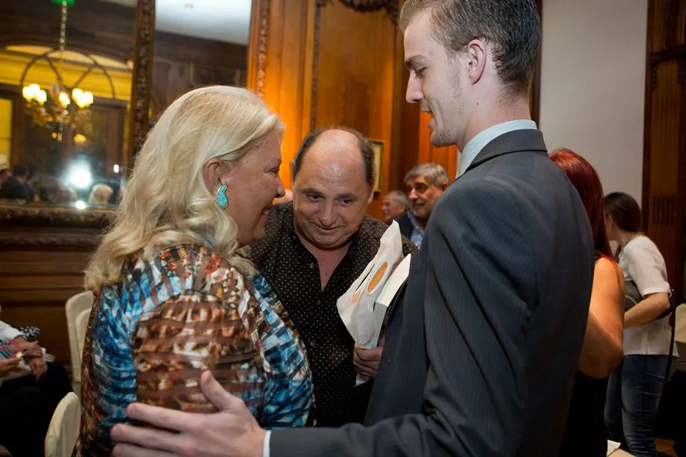 Gerardo Zanoni con Elisa Carrió 