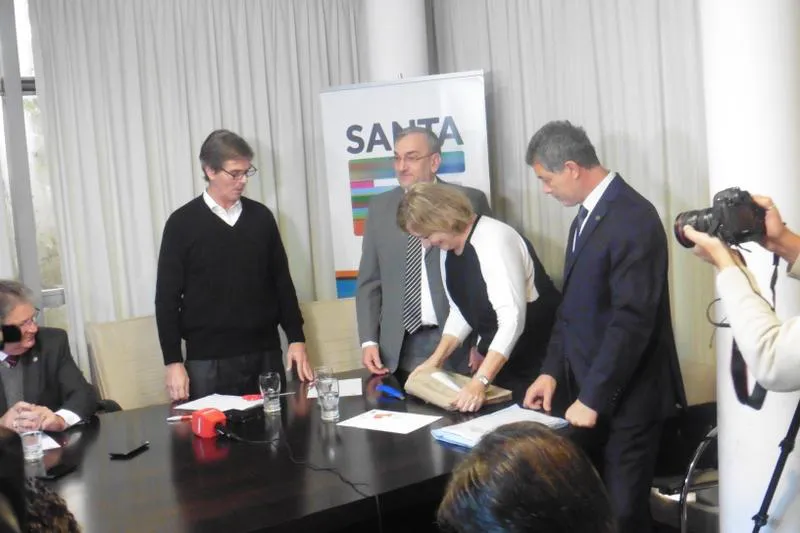 Apertura de sobres Apertura de sobres