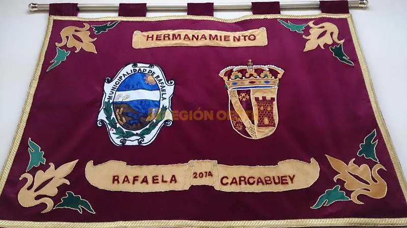 Tela conmemorativa del Hermanamiento entre Rafaela y Carcabuey