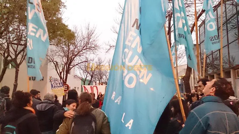 Frentes de izquierda se sumaron a la protesta de la UNRA