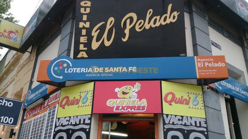 El "Bar del Pelado", ubicado en la esquina de Roca y Ayacucho 