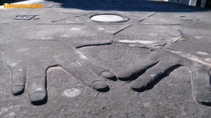 Manos en tumbas judías Manos en tumbas judías