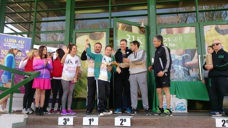 Premiación de los competidores con capacidades especiales 