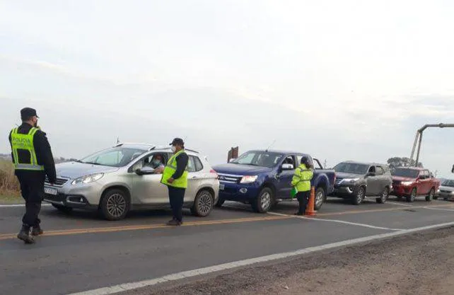 Controles en los accesos a las ciudades