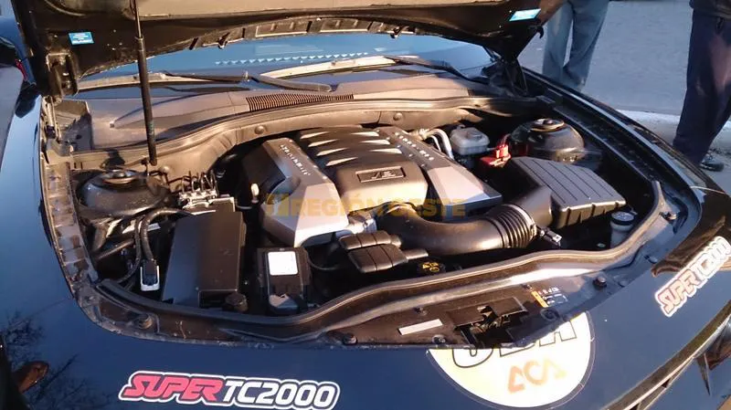 Los autos del TC2000 en el centro de Rafaela la tarde del viernes