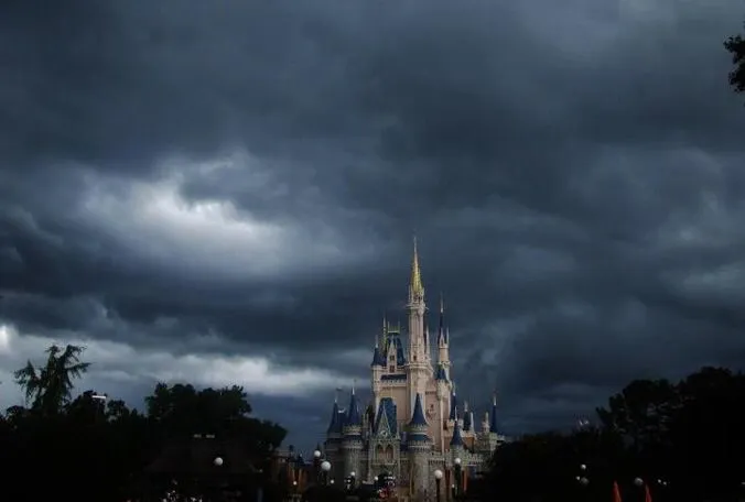 Matthew llega a Disney