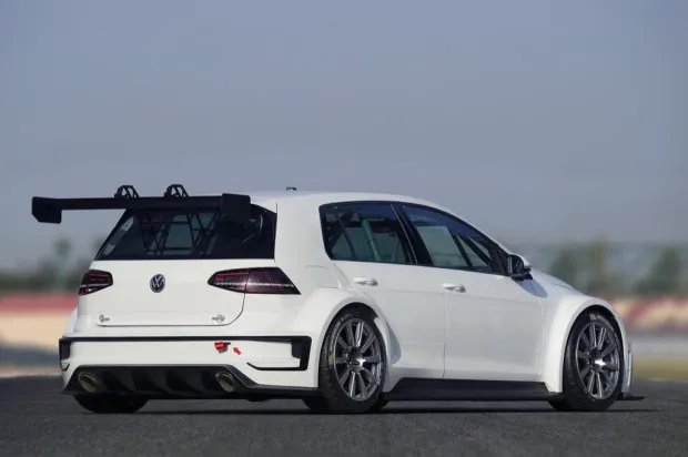 volkswagen-golf-gti-tcr-1