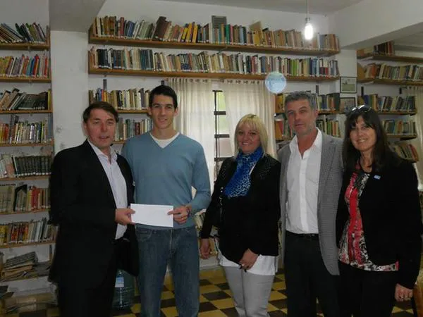 12072709_753768908103234_1519636782519704218_n