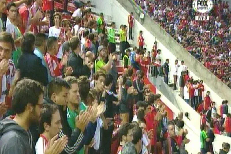 hinchas-River-verde-Monumental_OLEIMA20160310_0159_28 hinchas-River-verde-Monumental_OLEIMA20160310_0159_28