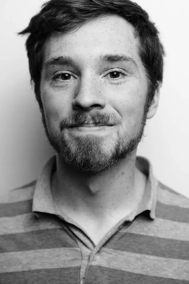 MV5BMWMxN2UwZTYtYjhjYy00YjA2LWFkMGUtZTQwZTg2ZjVkM2RkXkEyXkFqcGdeQXVyMTAyNDc1MTg5._V1_