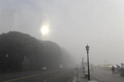 Niebla-Buenos-Airesfoto-Gustavo-Castaing_CLAIMA20160414_0046_17