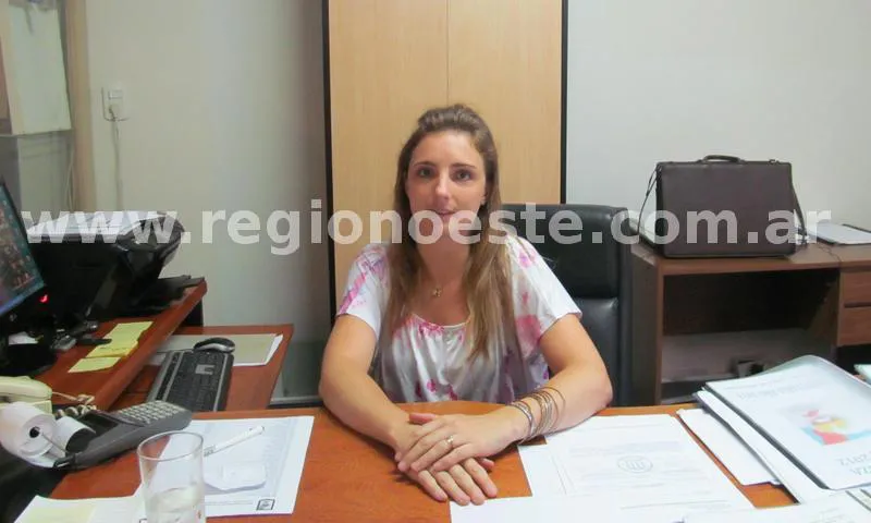 Natalia Sapei, secretaria de hacienda y administración, coordinadora de la moratoria municipal