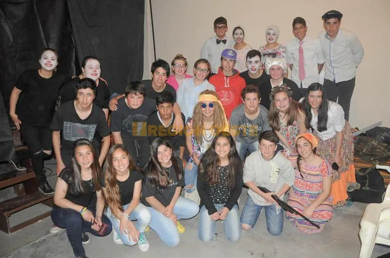 8º Festival de Teatro en Colonia Raquel