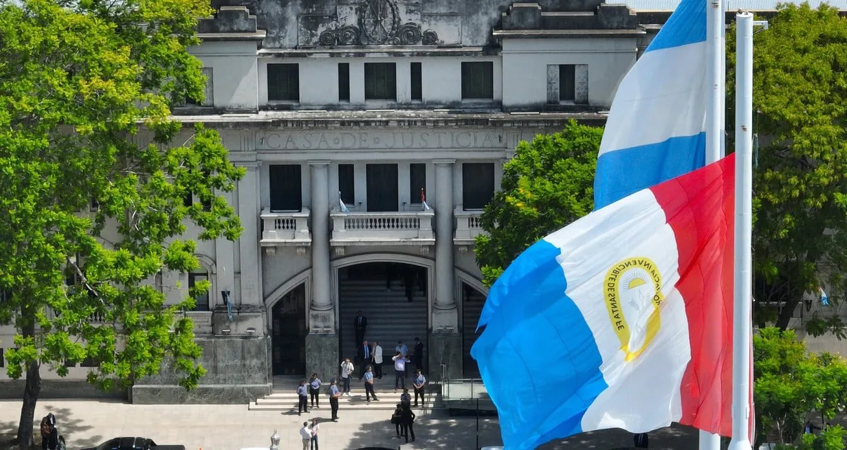 QcmNerJzn_1300x655__2