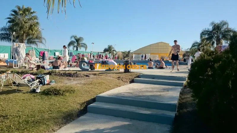 Piletas aire libre en Termas de María Grande