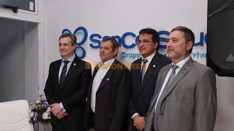 Directivos de Sancor Salud en las nuevas oficinas de Rafaela