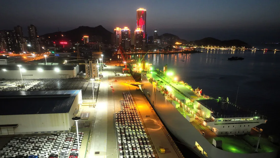 6469e8bc59bf5b74ca7d4592