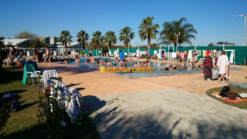 Piletas aire libre en Termas de María Grande