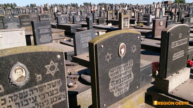 La inmensidad del Cementerio Judío de Moisés Ville se puede apreciar desde varios ángulos